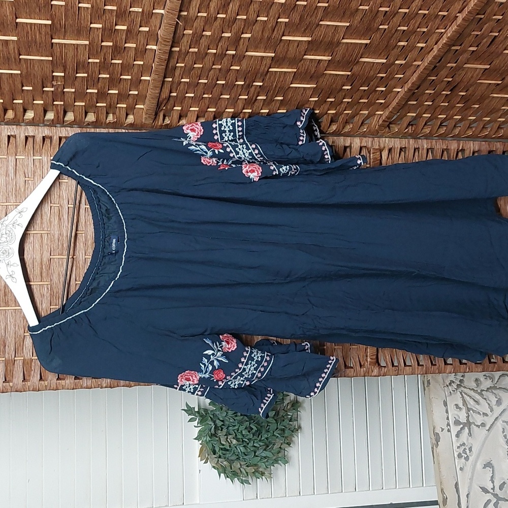 Bohemian Embroidered Navy Dress Size Large